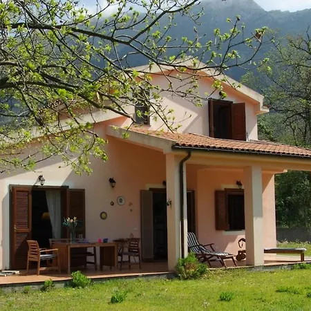 بيت للعطل La Casa Di Francesca